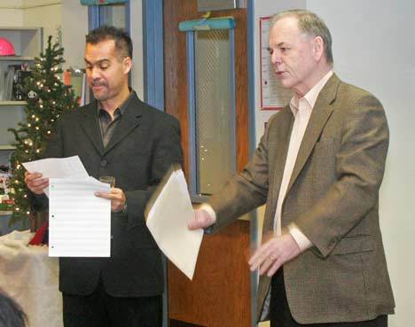 Senior Education Representative for Pemco Insurance Jim Menzies presented Darren Motamedy with a $1