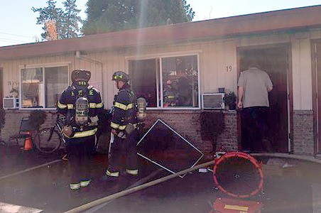 Firefighters quickly put out a small kitchen fire Friday morning at the Kent Valley Motel