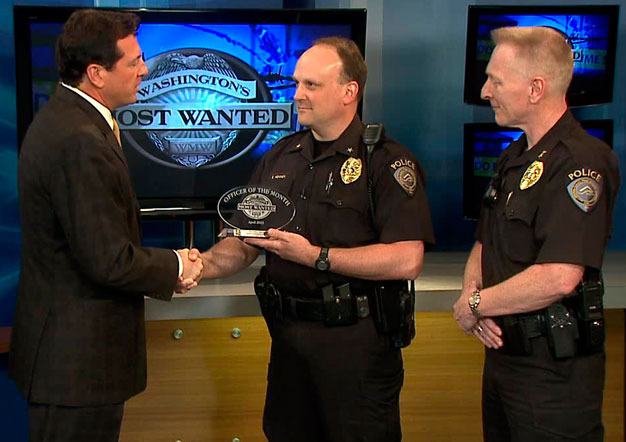 Washington's Most Wanted Host David Rose presents Kent Police Cmdr. Eric Hemmen