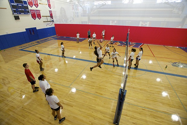 Kent-Meridian High expects its experience to lead to a successful volleyball season in the South Puget Sound League.