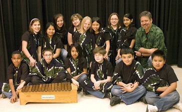 The members of East Hill Elementary musical group Nza are: Back row