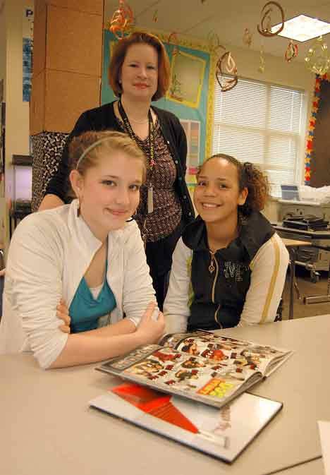 Jessie O’Hara (left) and Keliesha Lovelace