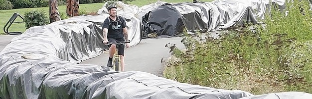 Bicyclists no longer have to ride around giant sandbags along the Green River Trail as all sandbags have been removed in Kent.
