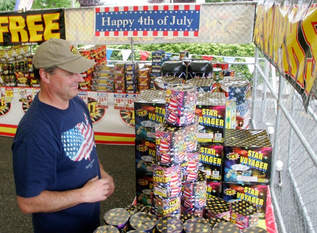 Fireworks stands can open Friday