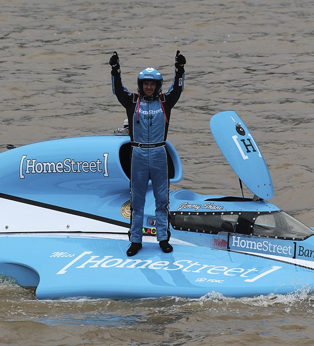 Covington’s Jimmy Shane celebrates after capturing the series opener on the Ohio River earlier this month.