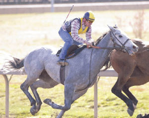 Gallyn Mitchell won back-to-back jockey titles at Emerald Downs in 1999 and 2000