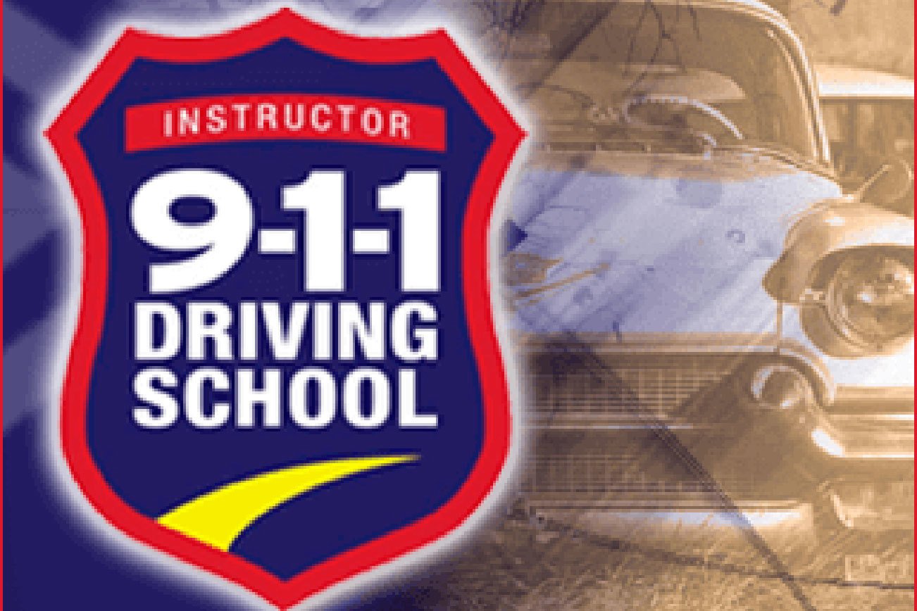 Kent driving school awards scholarship in honor of former Washington State Highway Patrol trooper