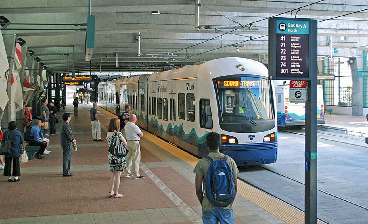 Federal program’s support for light rail extensions could save taxpayers $200-$300 million