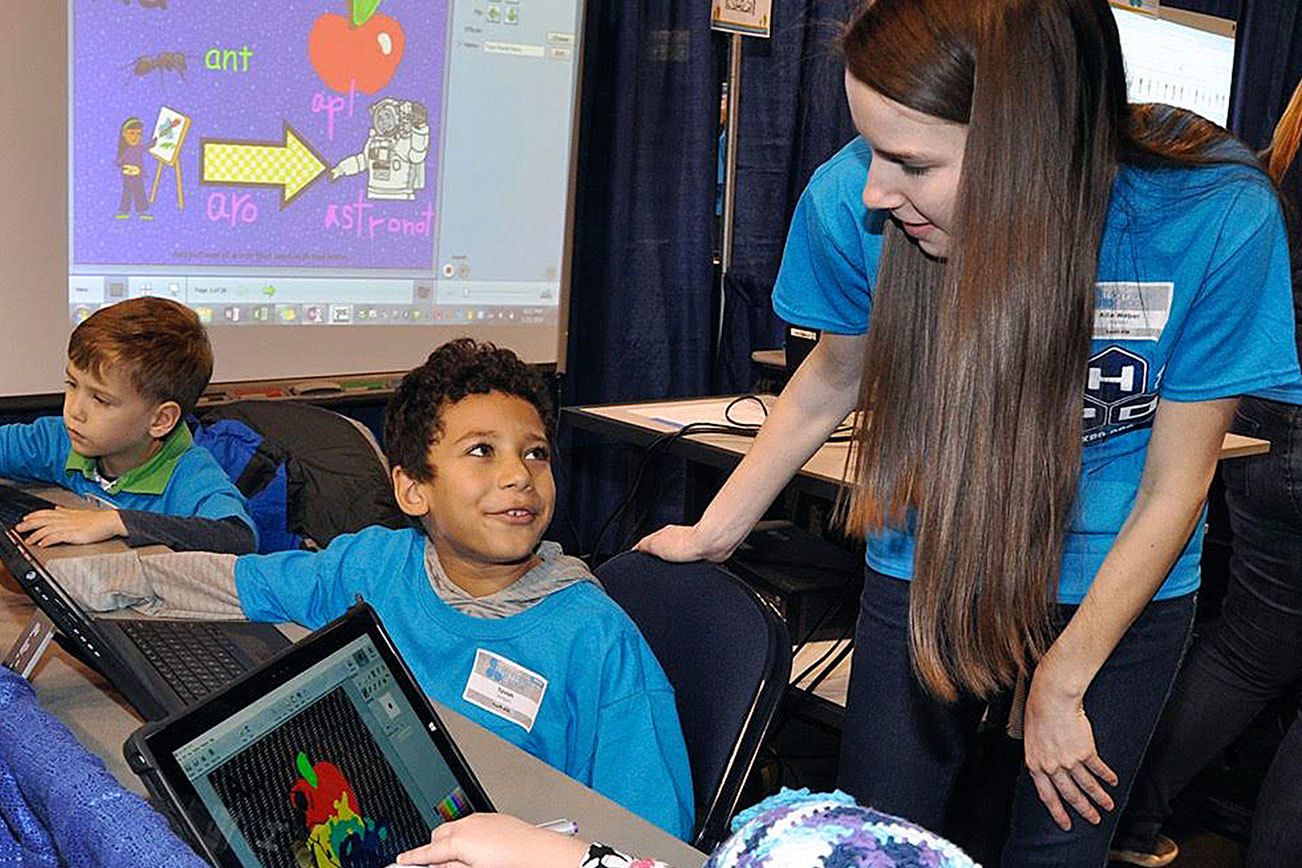 Kent School District focuses on technology with expo, summit