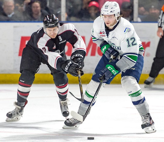T-Birds beat the stuffing out of Giants | WHL