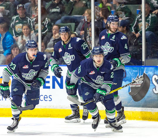 Thunderbirds skate past Silvertips to take 2-0 series lead | WHL playoffs