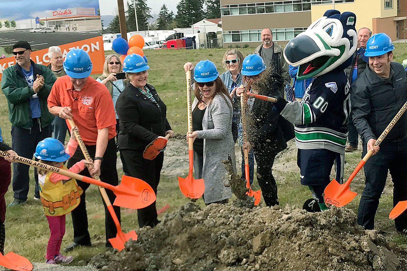 Ground breaks for new Dick’s Drive-In in Kent