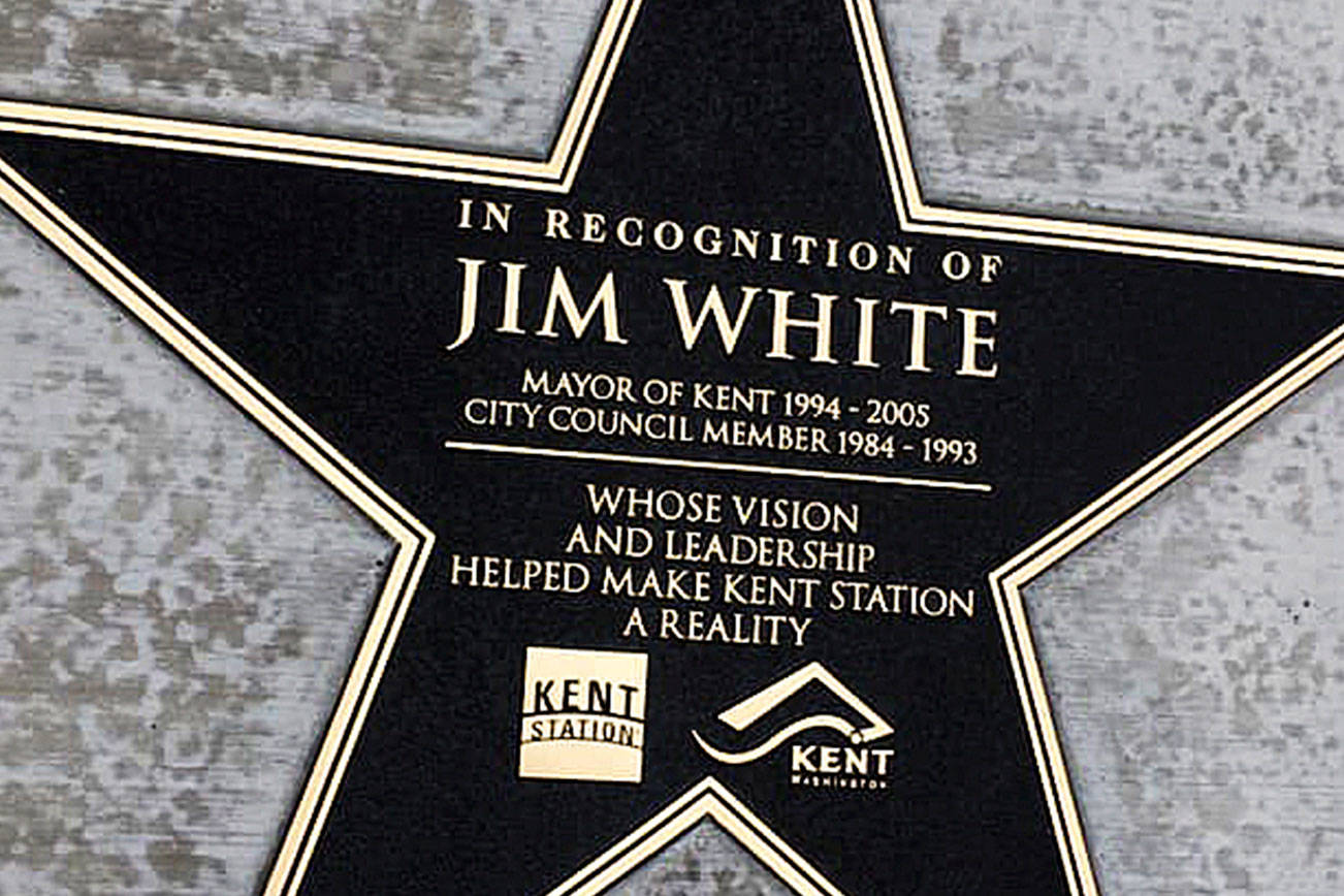 Former Mayor White gets a star