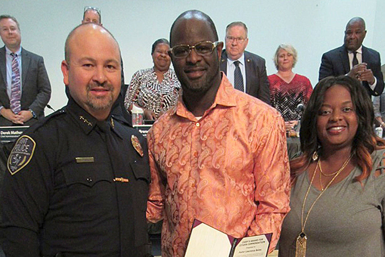 Kent pastor receives Police Chief’s Award for Citizen Commendation
