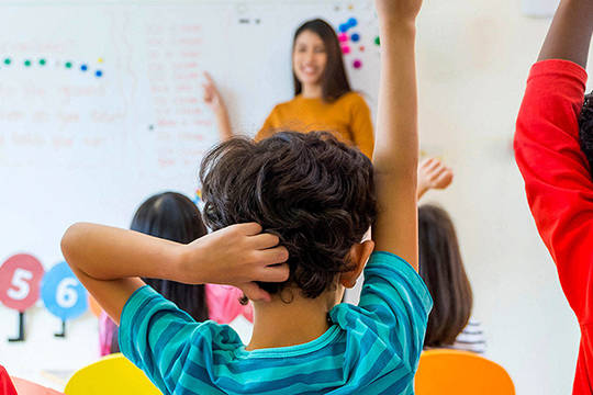 Kent School District to distribute laptops to elementary students in need