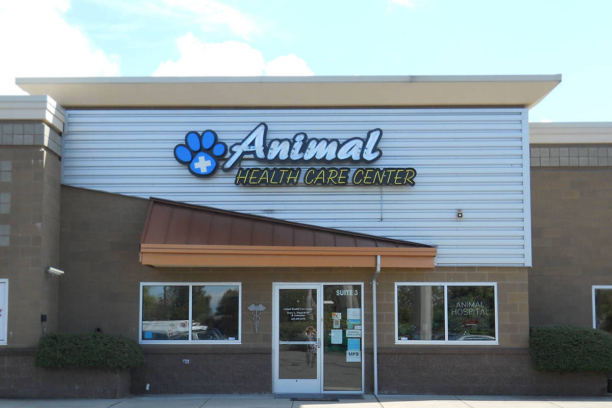 At the Animal Health Care Center, all prospective care is reviewed and approved by the pet owner before work is undertaken, allowing you to make an individualized care plan.