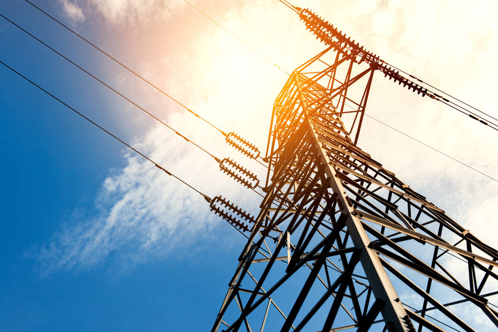 power grid electricity power lines blackouts PG&E (Shutterstock)