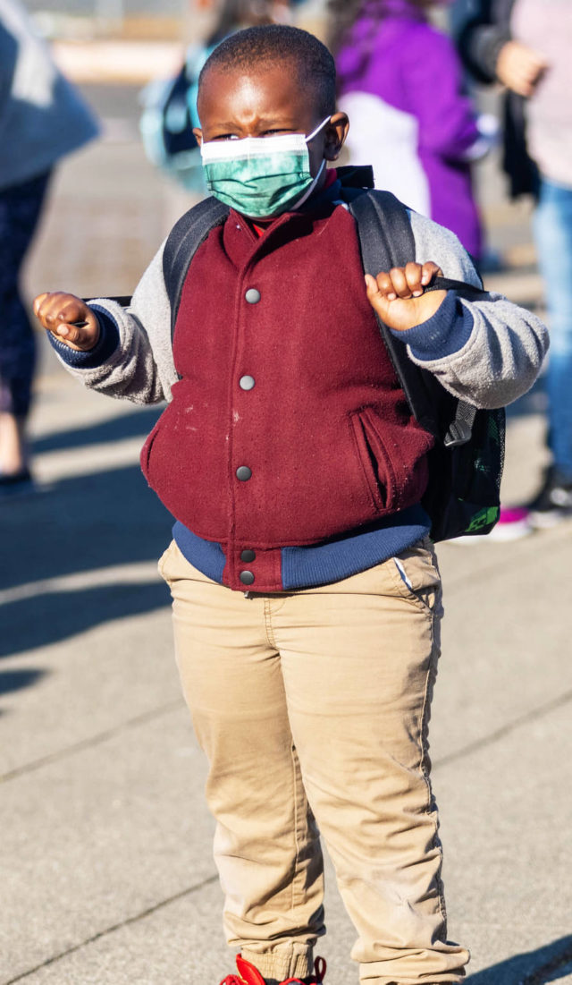 Kent School District elementary students return to buildings Photos
