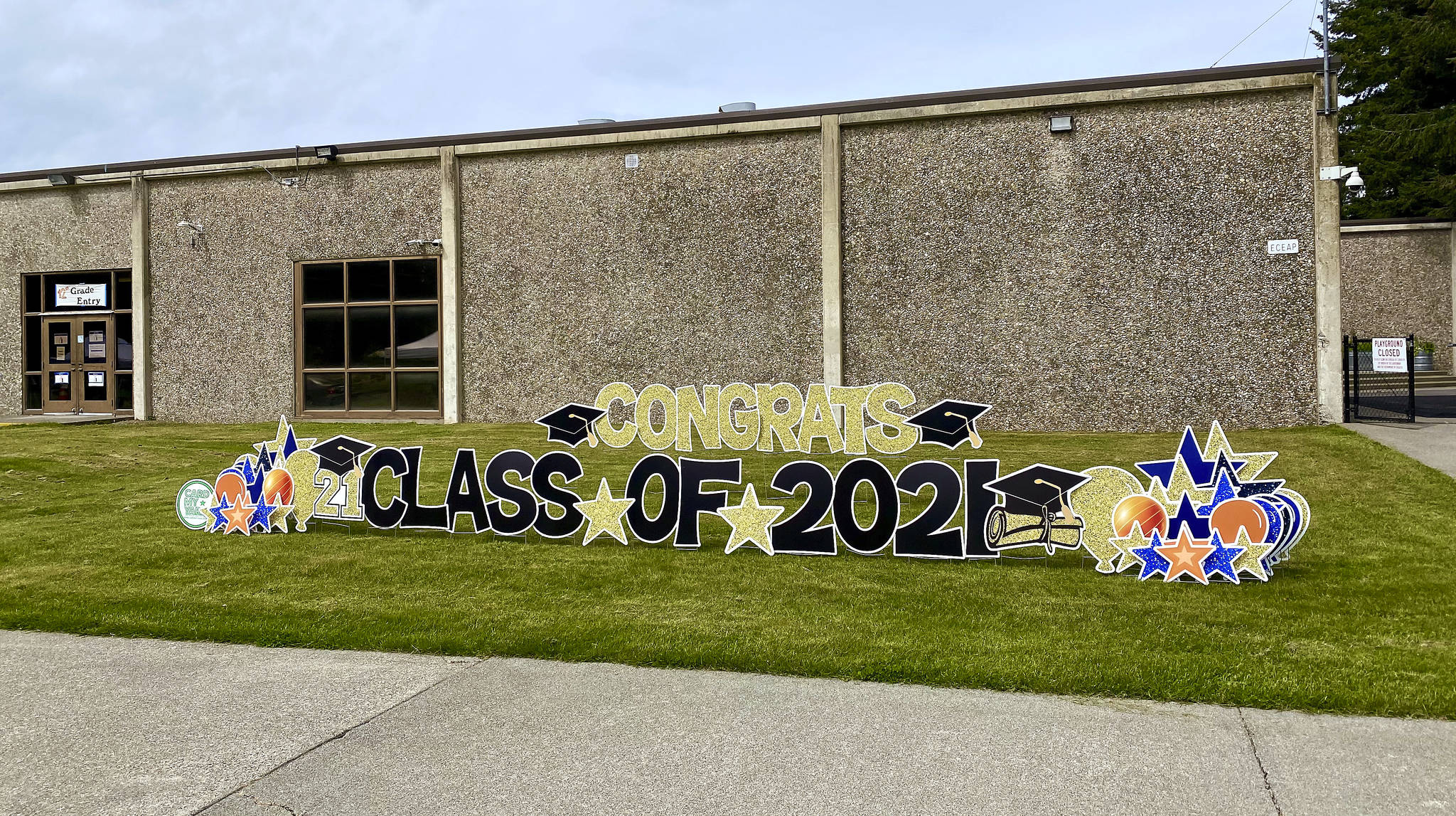 A graduation sign placed at Decatur High School. Olivia Sullivan/staff photo