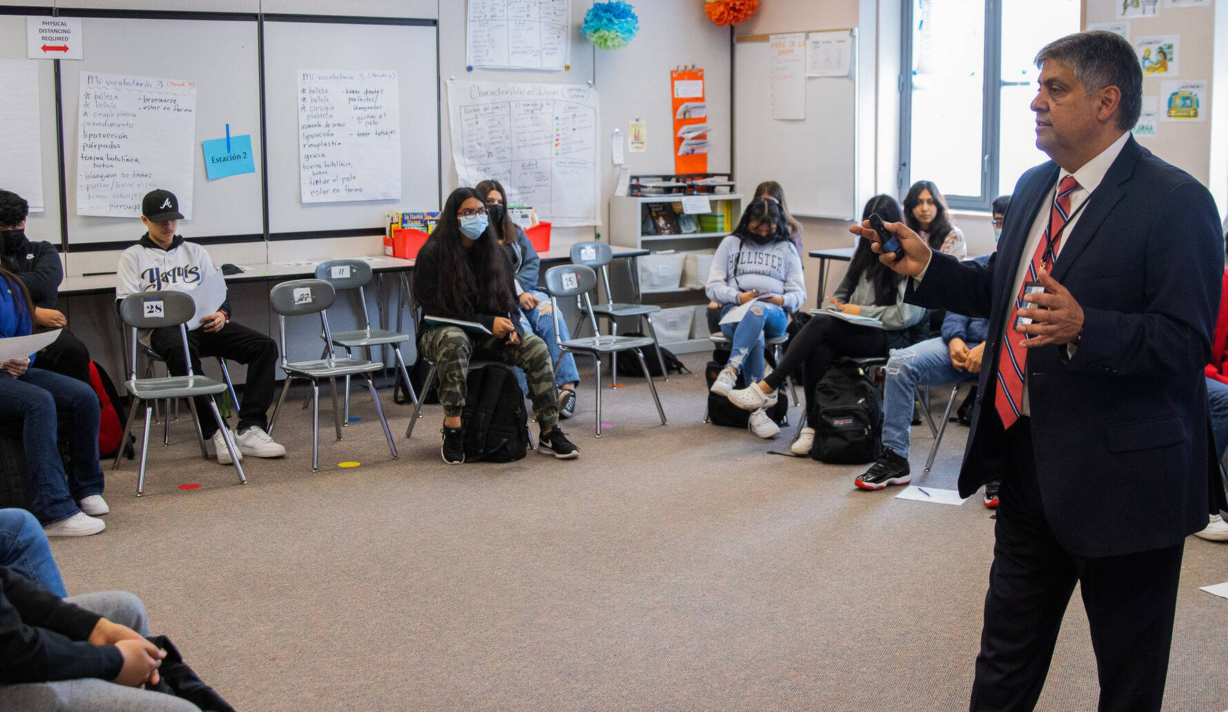 Kent School District superintendent to get 355,000 per year Kent