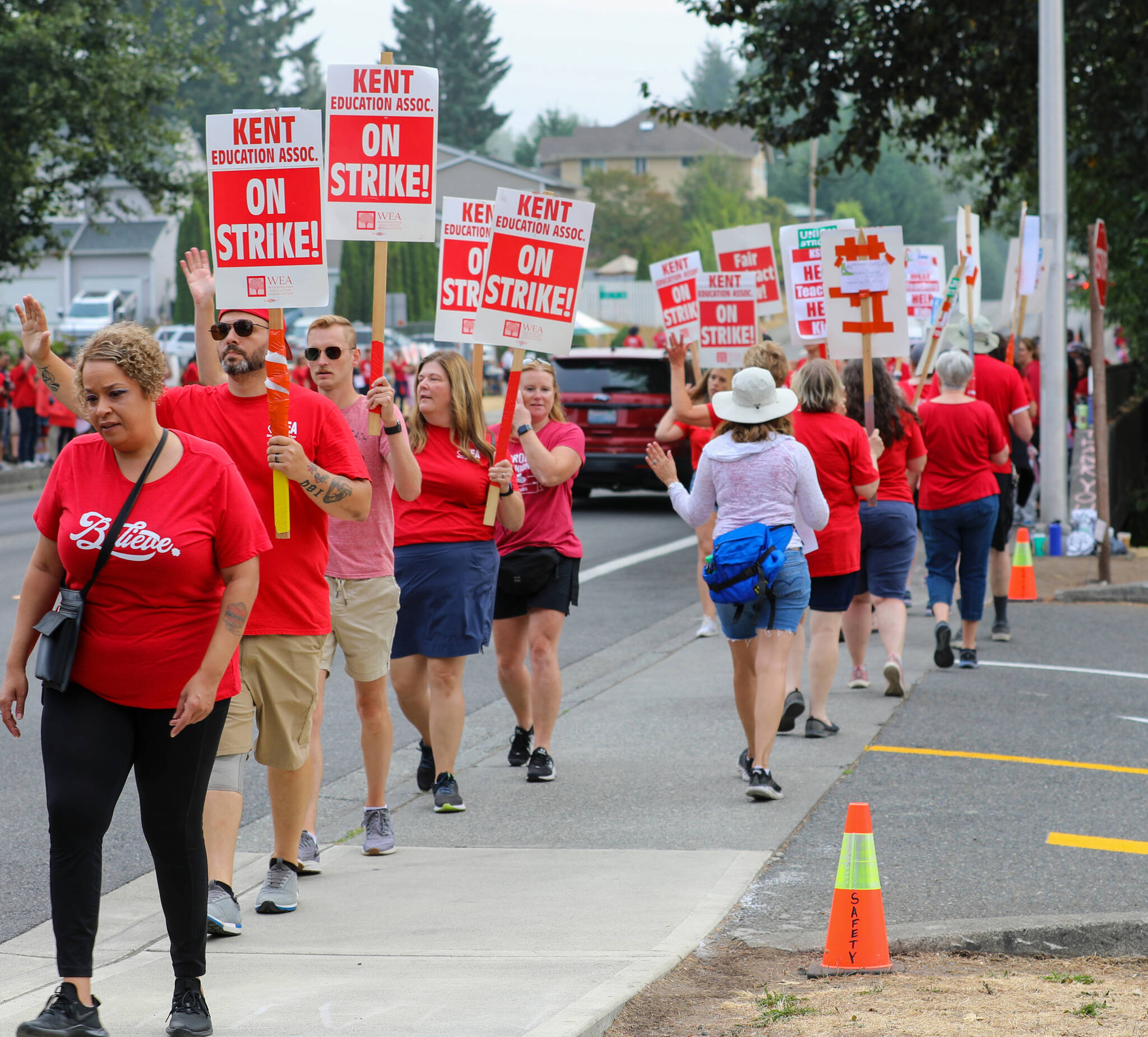 A Kent Education Association teachers strike rally Sept. 2 at the school district offices on SE 256th Street. COURTESY PHOTO, Alex Popescu