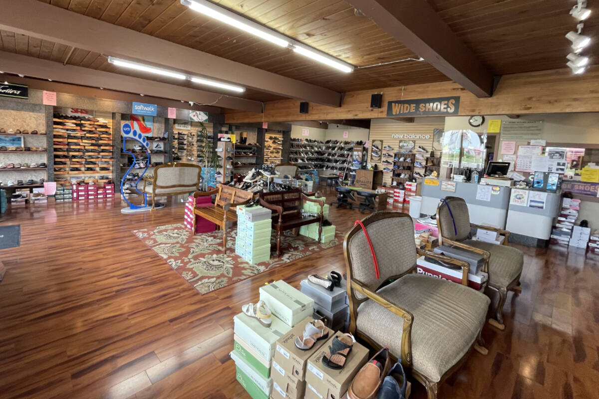 Wide Shoes Only offers a wide selection of shoes for men and women with wider feet, and friendly expert staff to help you get just the right fit.
