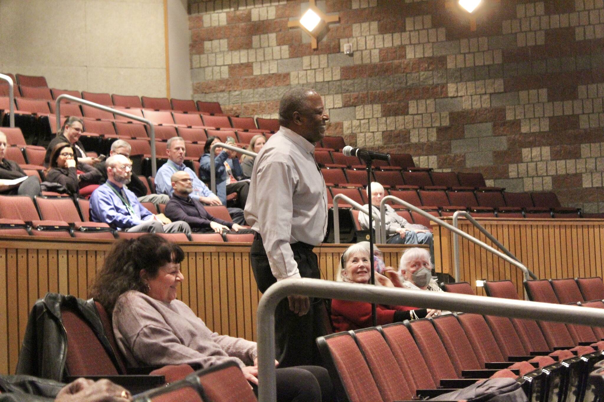 Bailey Jo Josie / Renton Reporter
John Houston speaks at the April 5 school board meeting.