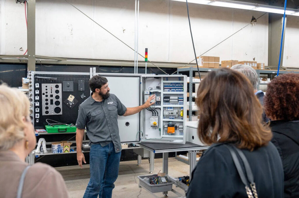 Kent Station offers egg hunt, Easter Bunny photos Kent Reporter