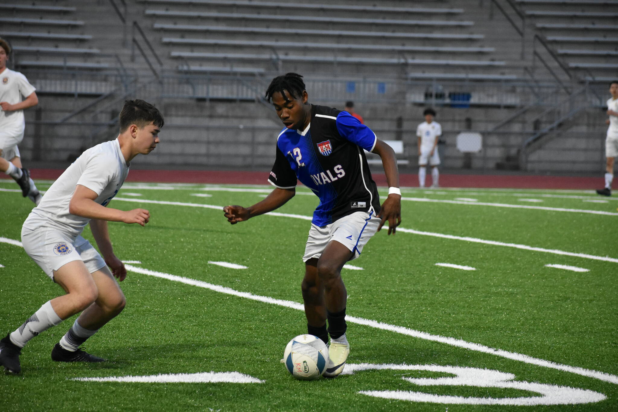 Keilor Cacho Garcia takes on a Stadium defender. Ben Ray / The Reporter