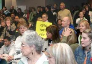 More than 200 Kent School District teachers packed into the May 13 Kent School Board meeting