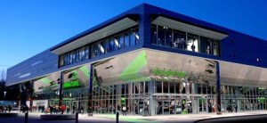 Operating losses hit $752