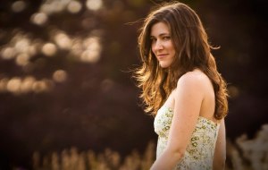 Singer Ruth Moody performs Saturday