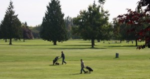 A Kent City Council committee on Monday approved rezoning the city's Riverbend par 3 golf course for the potential development of a hotel