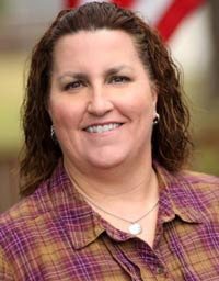 Tina Budell leads the primary race for the Kent City Council with 37.84 percent of the vote. Hira Singh Bhullar is second with 27.50 percent.