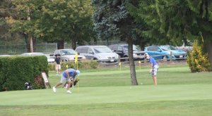 The city of Kent plans to sell its par 3 course at the Riverbend Golf Complex to a developer to build a mixed-use project after a proposal to get new FAA offices at the site didn't work out.