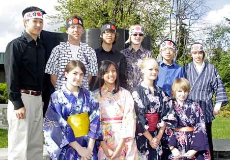 Kent Auburn Tamba Sister City Delegates from left back row