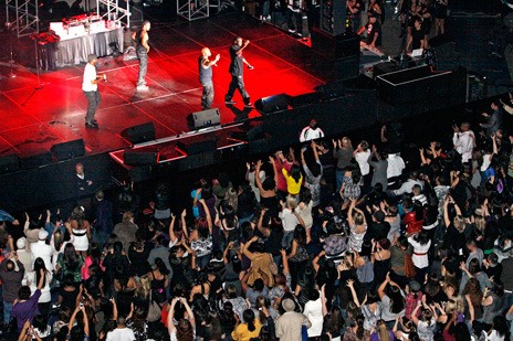 A sellout crowd attended the Ladies Night Out concert Dec. 10 at Kent's ShoWare Center. But the arena lost money in 2010 partly because of smaller crowds at other events and concerts.