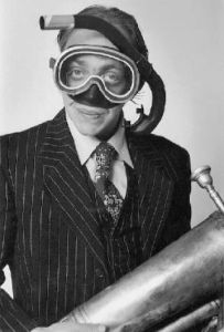 Musician/comedian Hokum W. Jeebs (pictured above) will perform along with stand-up comedian Kermit Apio in “Uptown Comedy in Downtown Kent” 6:30 p.m. Sept. 6 at the Kent Senior Activity Center