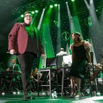 Grant, Smith draw sellout crowd to Kent’s ShoWare Center