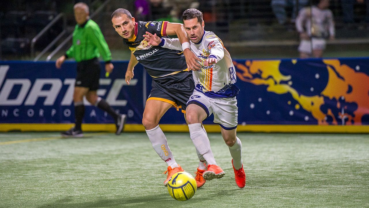The Stars&rsquo; Joey Gjertsen, right, scrambles for the ball during MASL play. Wilson Tsoi/Tacoma Stars