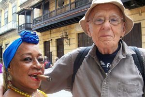 Kent couple embrace the splendor of Cuba