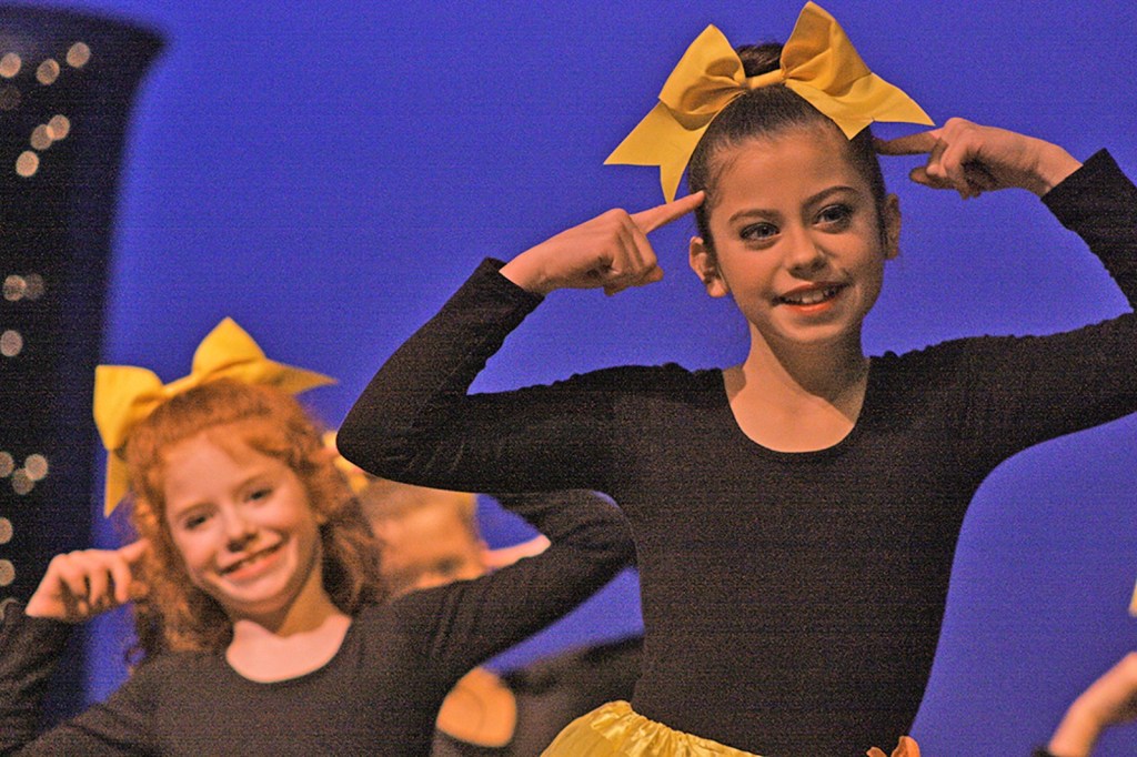 The Little Sisters dance to the music of Justin Timberlake&rsquo;s &ldquo;Can&rsquo;t Stop This Feeling&rsquo;. MARK KLAAS, Auburn Reporter