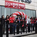 Tukwila city officials, community representatives and 85°C employees joined Alex Carlson Helo, Miss Washington USA 2017, for a ribbon cutting ceremony at 85°C Bakery Cafe. HEIDI SANDERS/Tukwila Reporter