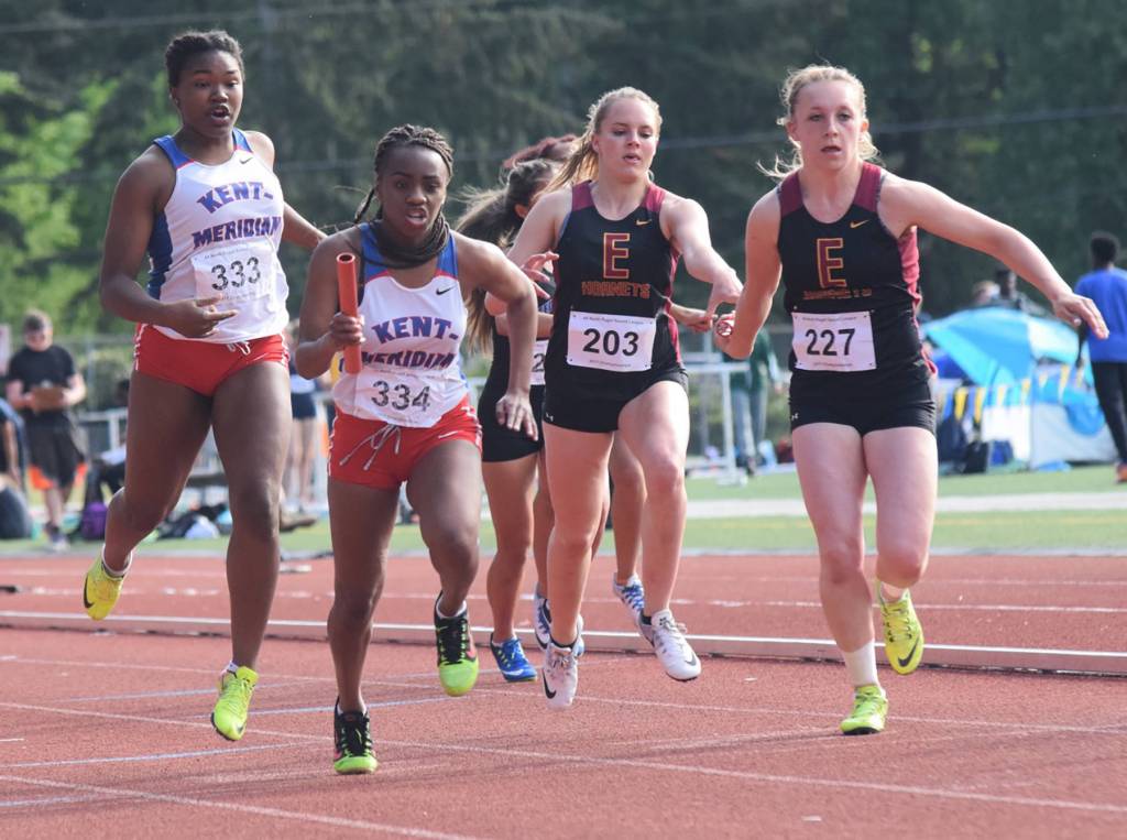 The Royals&rsquo; 400 relay finished third (48.83). RACHEL CIAMPI, Kent Reporter