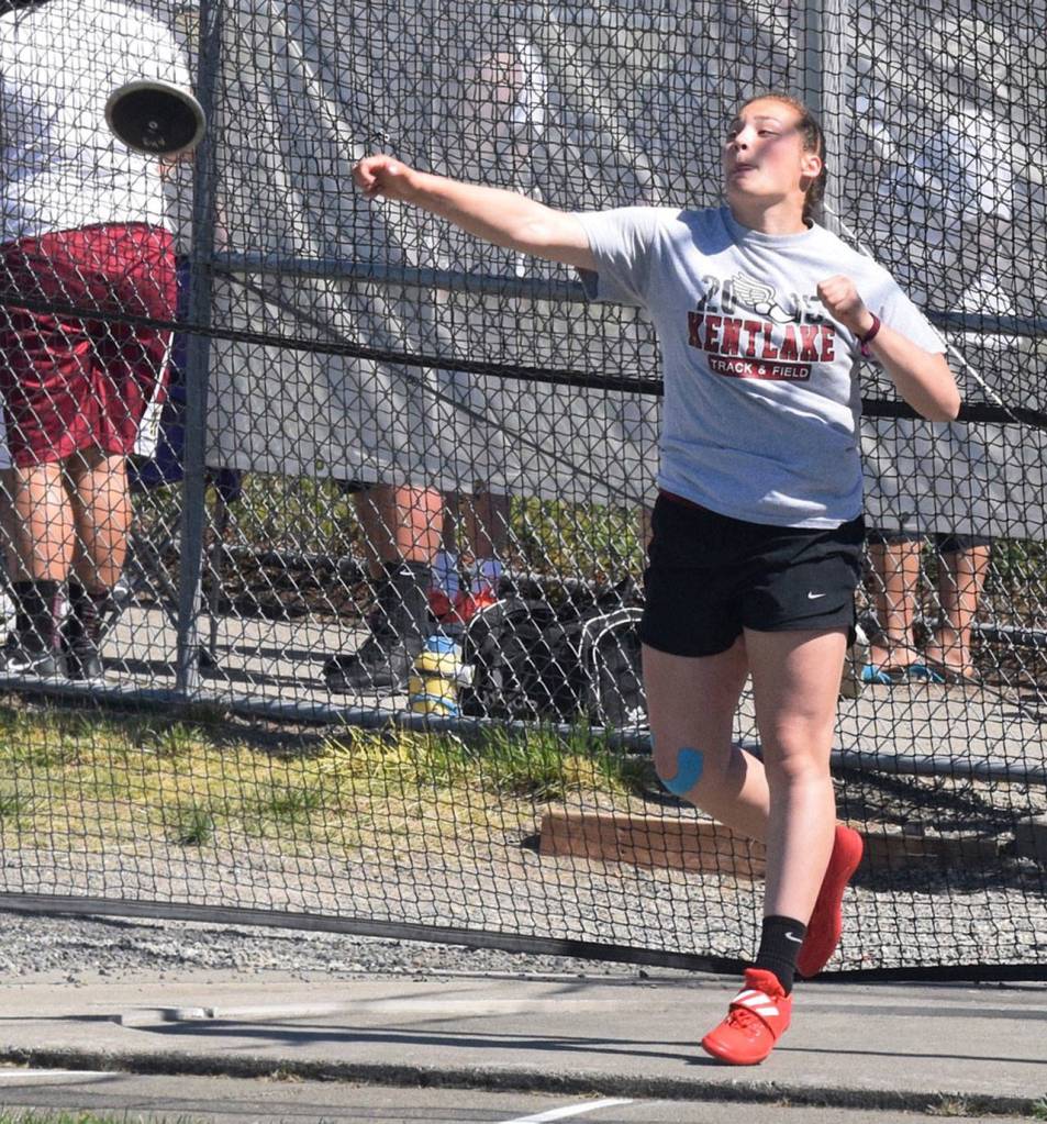Kentlake&rsquo;s Jordan Fong takes sixth in the discus with a throw of 121-5. RACHEL CIAMPI, Reporter