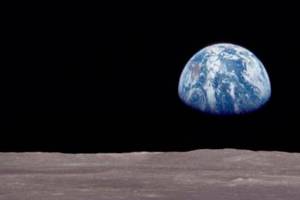 Museum of Flight features Apollo 8 astronaut and best-selling space author at May 20 event