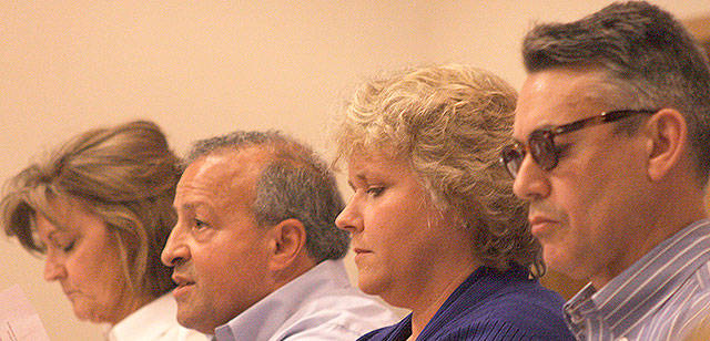 Kent mayoral candidates from left to right, Elizabeth Albertson, Jim Berrios, Dana Ralph and Andrew Swansen. Mark Klaas/Kent Reporter
