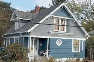 Kent woman receives award for restoration of Barton House