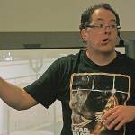 ‘Noiseguy’ stirs up his young audience