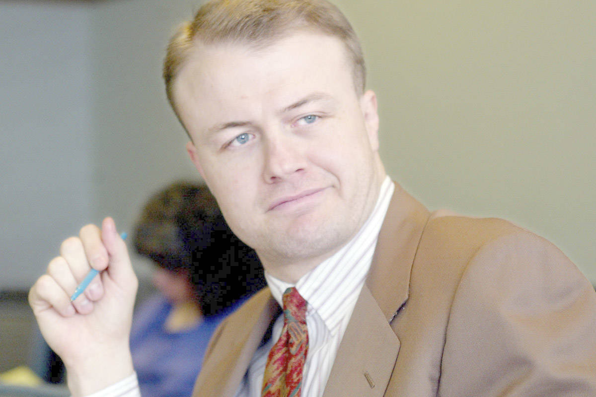 Photo by Michael OLeary/Everett Herald                                Photo by Michael OLeary/Everett Herald